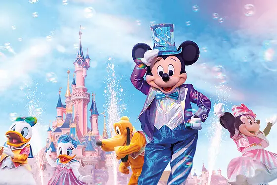 Disneyland paris famille mickey